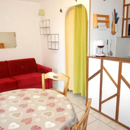 Confortable Aux Pieds Des Pistes Avec Balcon - Fr-1-267-214 *