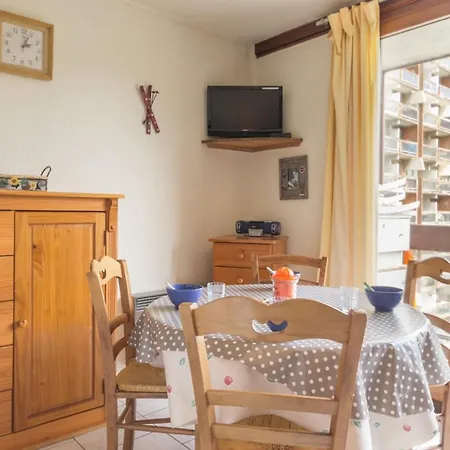 Lejlighed Confortable Aux Pieds Des Pistes Avec Balcon - Fr-1-267-214 Le Corbier